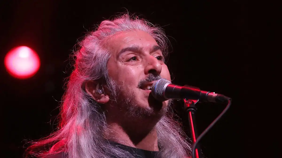 Γιάννης Χαρούλης για Γιώργο Μαζωνάκη: «Στο φευγιό του μου έδωσε ένα μάθημα»