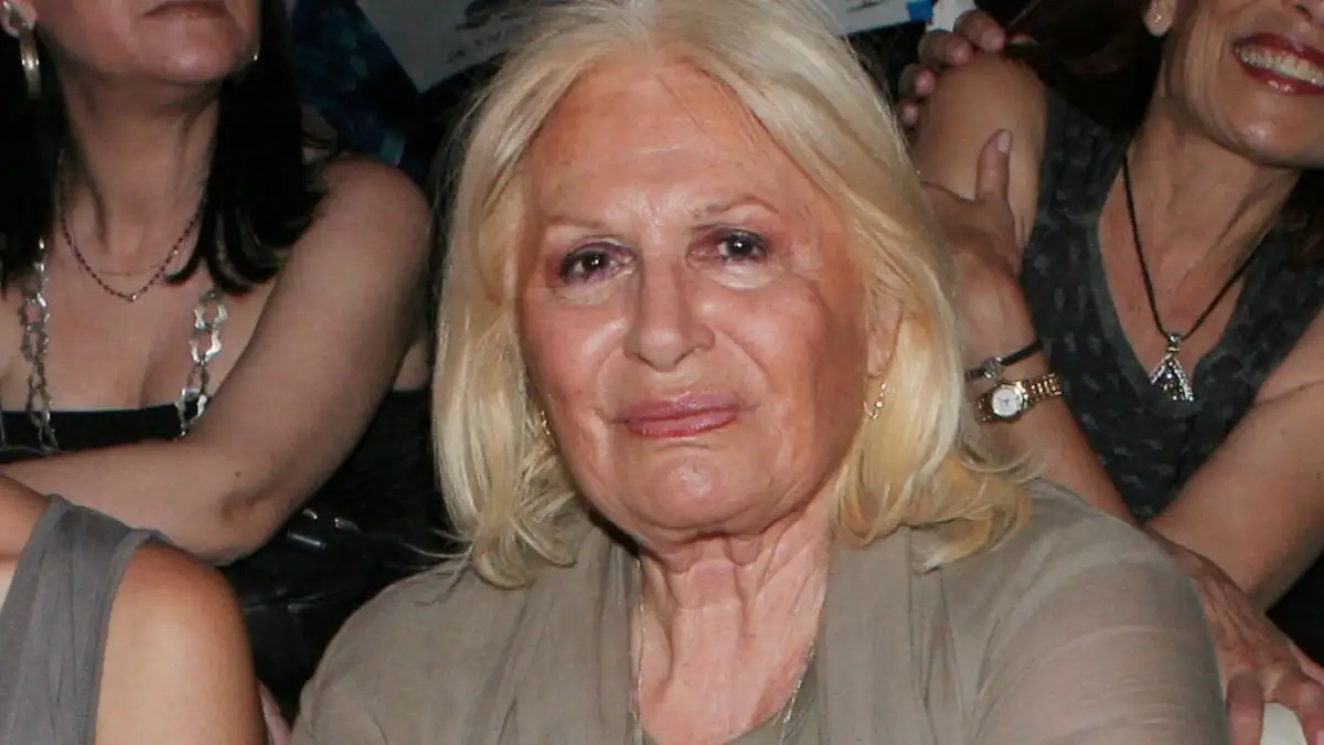 Μπέτυ Βαλάση: Στο Α’ Νεκροταφείο Αθηνών η πολιτική κηδεία της σπουδαίας ηθοποιού