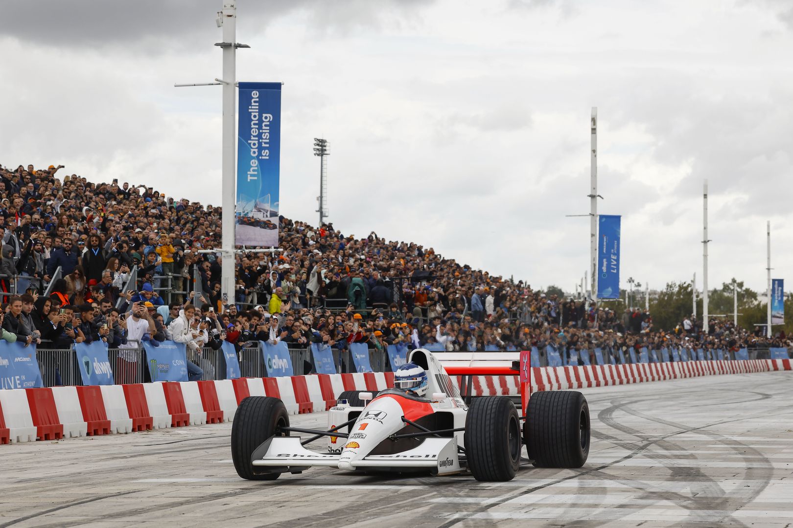 To “Allwyn x McLaren Racing: Live in Athens” έφερε τη Formula 1 στην Ελλάδα