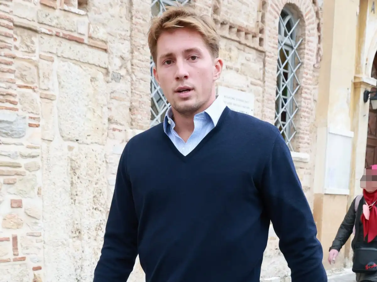 Κωνσταντίνος ντε Γκρες: Στο Royal Albert Hall για τη συναυλία του Κωνσταντίνου Αργυρού – Η ανάρτησή του
