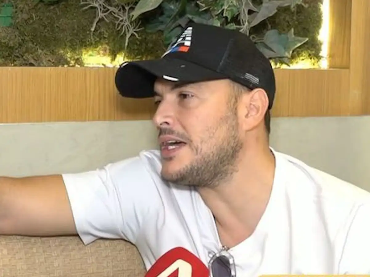 Σάκης Αρσενίου: Η περιπέτεια υγείας και το επείγον χειρουργείο – «Με έπιασε ένας πόνος στο στομάχι»