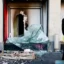 Επεισόδια στη Γαλλία: Πανάκριβες τσάντες και καλλυντικά από το πλιάτσικο στα καταστήματα πωλούνται online