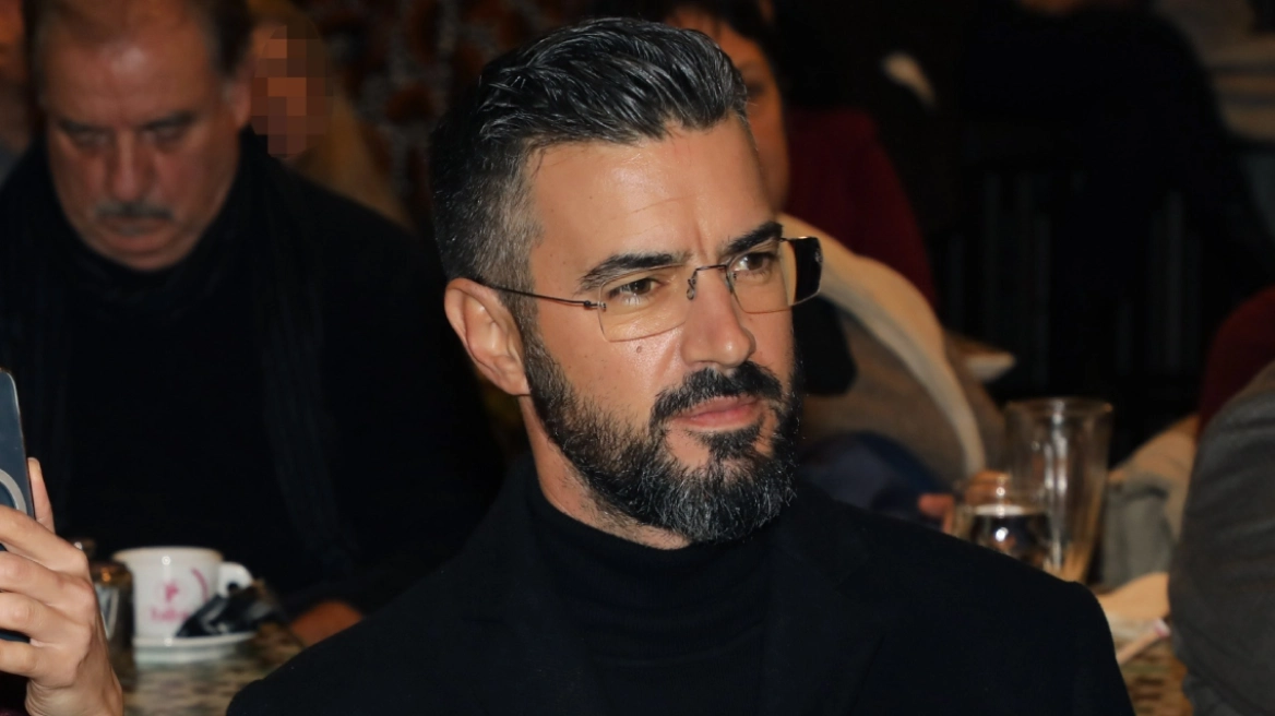 Γιάννης Τσιμιτσέλης για το «Μόλις Ξαναχώρισα»: «Ήταν πολύ ωραίο αντάμωμα, νοσταλγικό» Γιάννης Τσιμιτσέλης για το «Μόλις Ξαναχώρισα»: «Ήταν πολύ ωραίο αντάμωμα, νοσταλγικό»