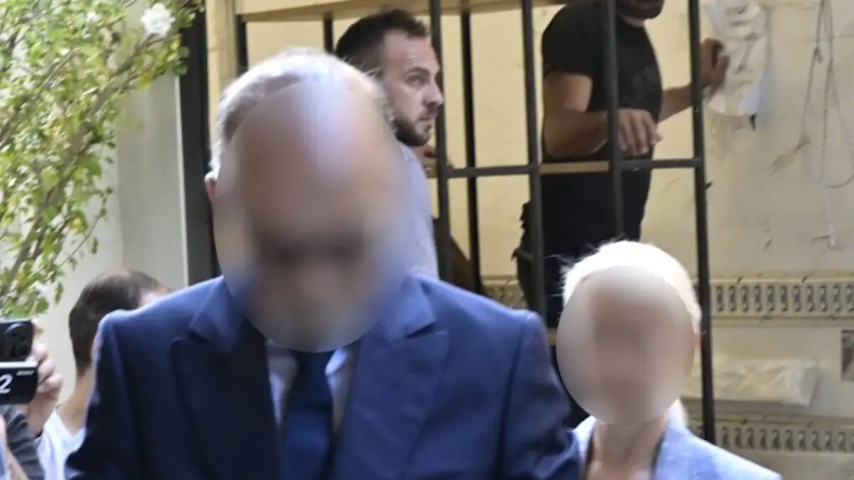 Υπόθεση Μαζωνάκη: Η κατάθεση της κόρης των γιατρών και το βίντεο των 5 λεπτών – «Μακάρι ο πατέρας μου να είχε μάθει για τη μέθη» Υπόθεση Μαζωνάκη: Η κατάθεση της κόρης των γιατρών και το βίντεο των 5 λεπτών – «Μακάρι ο πατέρας μου να είχε μάθει για τη μέθη»