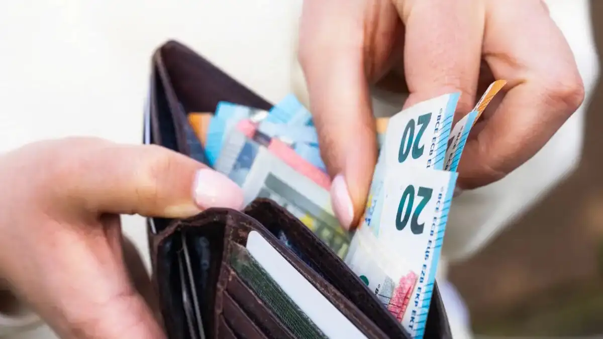 e-ΕΦΚΑ – ΔΥΠΑ: Ποιοι πληρώνονται από τις 26 έως τις 30 Οκτωβρίου – Όλες οι ημερομηνίες και τα ποσά e-ΕΦΚΑ – ΔΥΠΑ: Ποιοι πληρώνονται από τις 26 έως τις 30 Οκτωβρίου – Όλες οι ημερομηνίες και τα ποσά