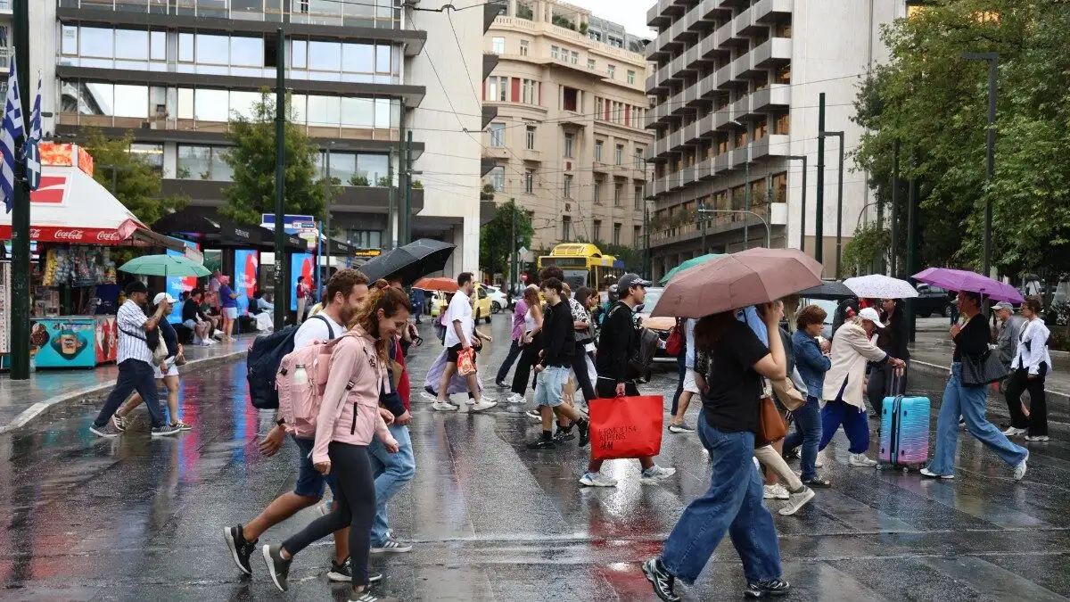 Καιρός: Άστατος σήμερα με βροχές και καταιγίδες – Έως 7 μποφόρ οι άνεμοι