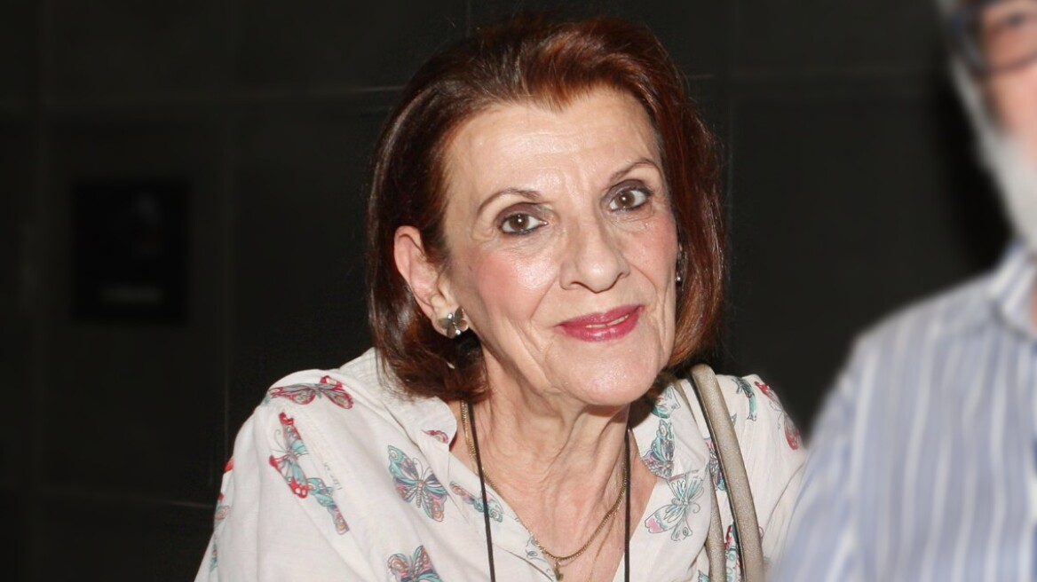 Μαρία Κανελλοπούλου: Η φωτογραφία με το αναπηρικό αμαξίδιο μετά το τροχαίο και η δύσκολη αποκατάσταση Μαρία Κανελλοπούλου: Η φωτογραφία με το αναπηρικό αμαξίδιο μετά το τροχαίο και η δύσκολη αποκατάσταση