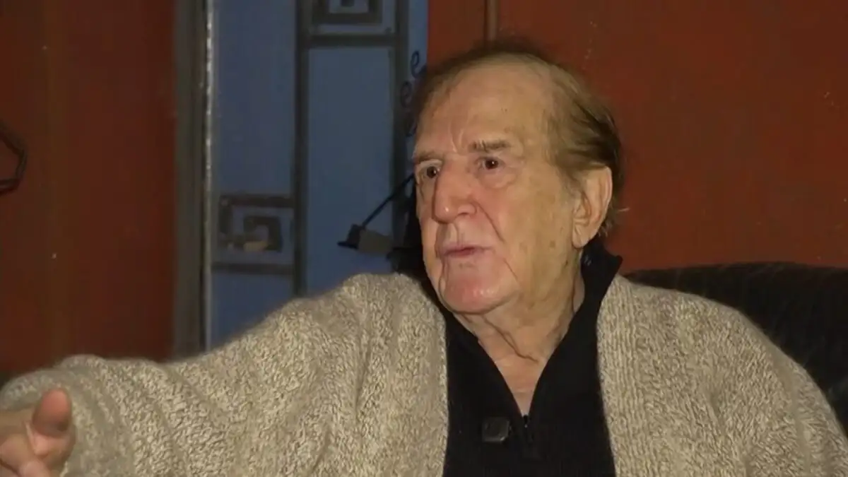 Γιώργος Κωνσταντίνου: Η βαθιά αγάπη για το θέατρο και η εξομολόγηση για τη ζωή του Γιώργος Κωνσταντίνου: Η βαθιά αγάπη για το θέατρο και η εξομολόγηση για τη ζωή του