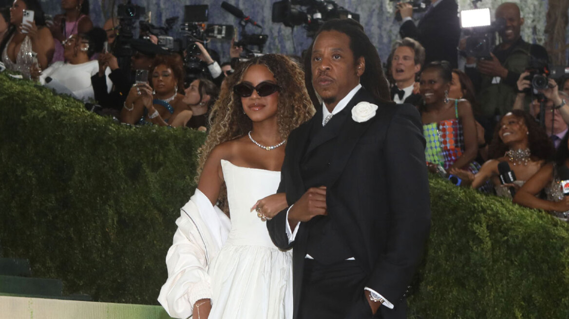 Jay-Z στο Super Bowl 2027: Τα σενάρια για μια εκρηκτική εμφάνιση μαζί με την Beyoncé