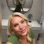 Η Ελένη Μενεγάκη δημοσίευσε selfie που «έπαιζε» με τον καθρέφτη της και ενθουσίασε τους followers της