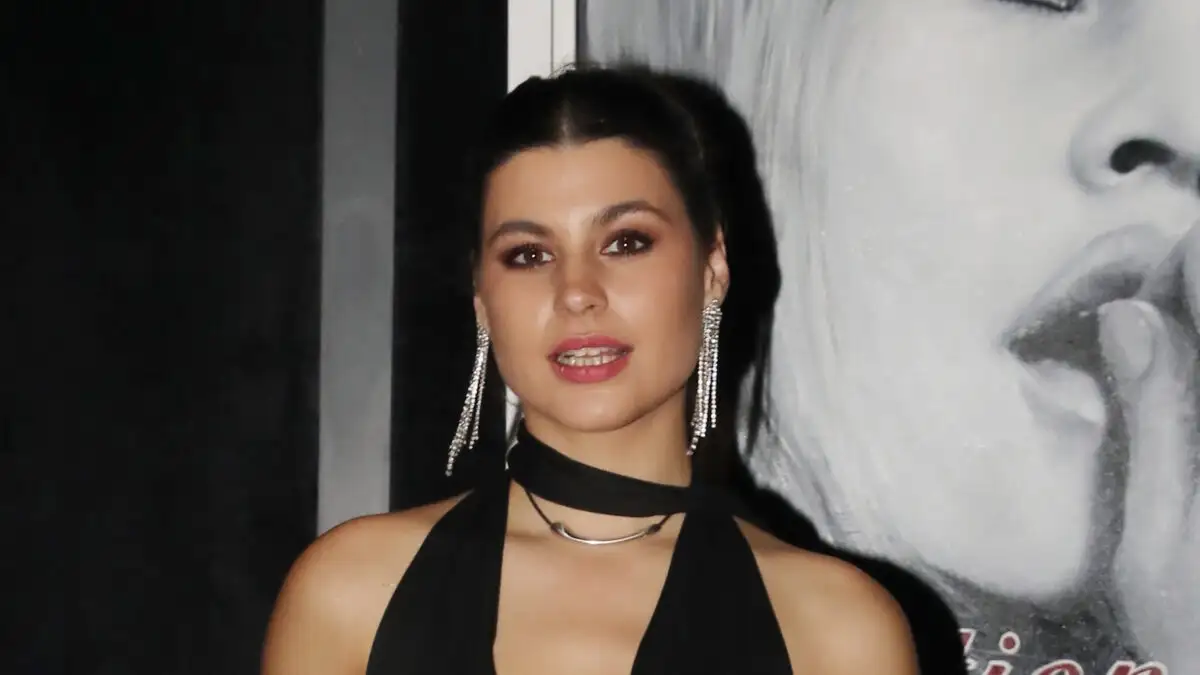 Δανάη Παππά: «Έχω διαβάσει πράγματα για εμένα και έχω σκεφτεί “ενδιαφέρουσα ζωή έχει αυτή η κοπέλα”»