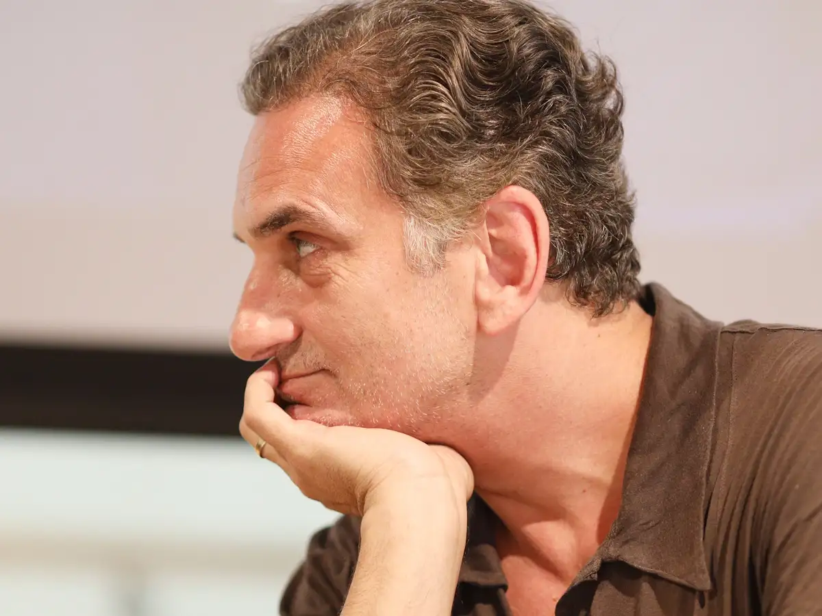 Νίκος Ψαρράς για τη δικαστική διαμάχη με τον Γιώργο Κιμούλη: «Σοκαρίστηκα όταν τον είδα να κλωτσάει τη Ζέτα Δούκα» Νίκος Ψαρράς για τη δικαστική διαμάχη με τον Γιώργο Κιμούλη: «Σοκαρίστηκα όταν τον είδα να κλωτσάει τη Ζέτα Δούκα»