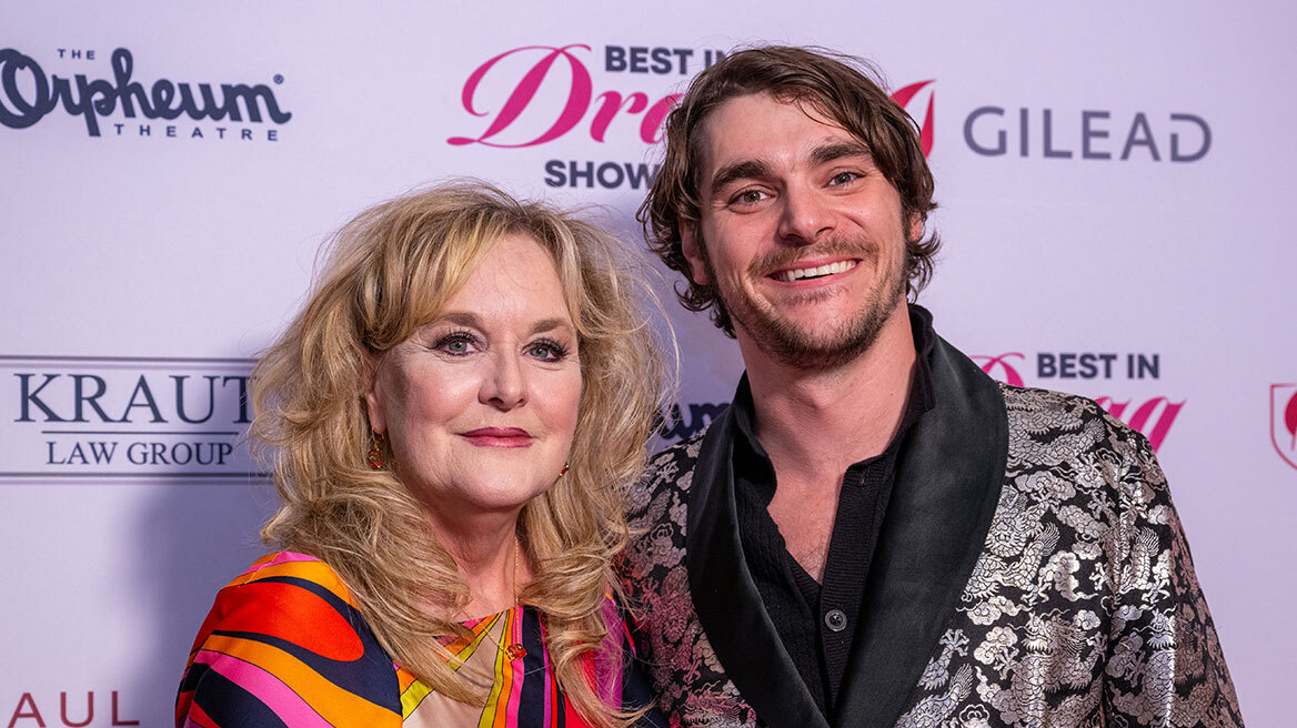 Συγκλονίζει η μητέρα του RJ Mitte για τη στιγμή που βρήκε νεκρό τον γιο της