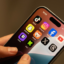 Μπλόκο σε Instagram, Facebook και TikTok για παιδιά κάτω των 15 ετών από το 2027: Οι βασικές ρυθμίσεις του νομοσχεδίου και οι ευθύνες των πλατφορμών
