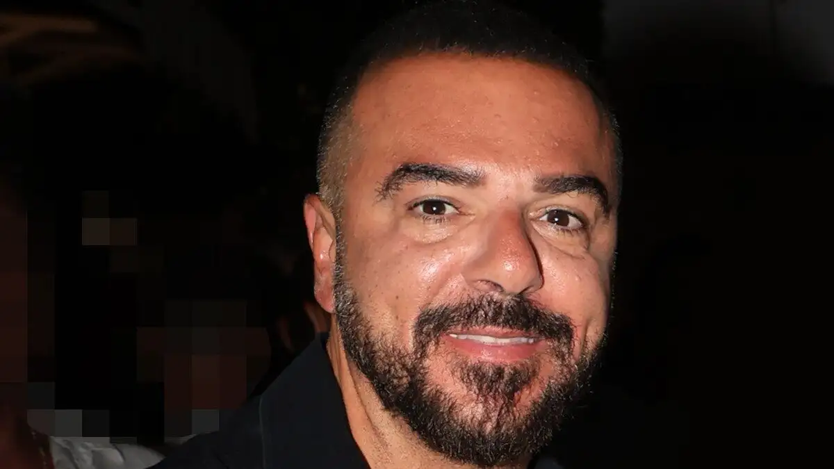 Τριαντάφυλλος για Κωνσταντίνο Αργυρό: «Τους πετσοκόβει όλους» – Η ατάκα για τον τραγουδιστή Τριαντάφυλλος για Κωνσταντίνο Αργυρό: «Τους πετσοκόβει όλους» – Η ατάκα για τον τραγουδιστή