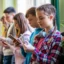 Kids Wallet: Παρουσιάζεται το σχέδιο για τον περιορισμό των social media στους ανηλίκους – Πώς θα γίνεται η επαλήθευση ηλικίας